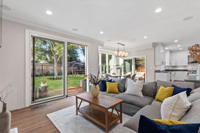 2140 Monterey Avenue, Menlo Park, CA 94025