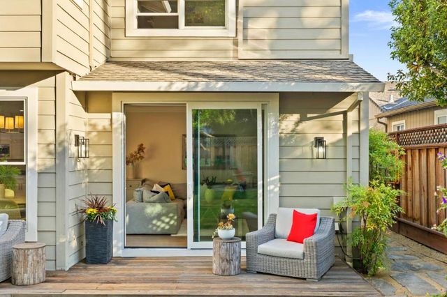 2140 Monterey Avenue, Menlo Park, CA 94025