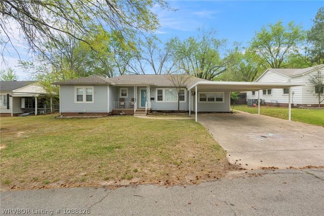 3004 Pendell Lane, Fort Smith, AR 72901