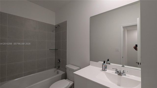 2628 SE 28 DR, Homestead, FL 33035