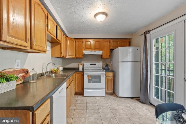 1115 ARGYLE AVE, Baltimore, MD 21201