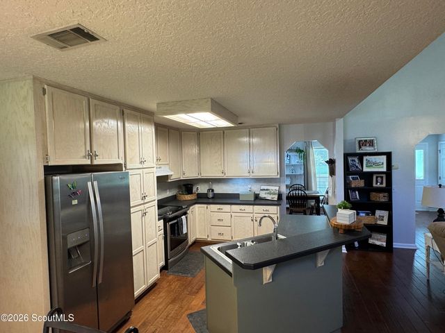 13371 Georgia 110, Woodbine, GA 31569