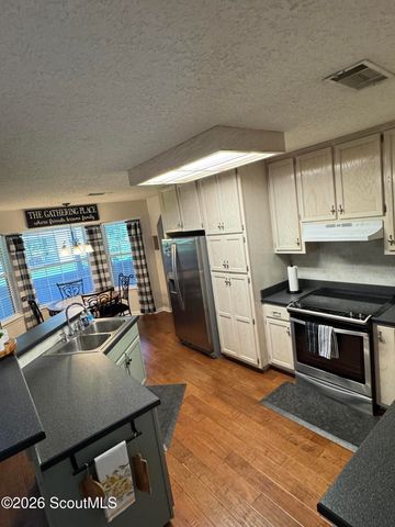 13371 Georgia 110, Woodbine, GA 31569