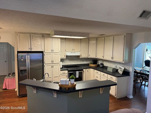 13371 Georgia 110, Woodbine, GA 31569
