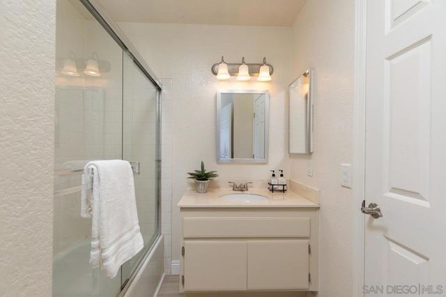 2921 Estancia, San Clemente, CA 92673