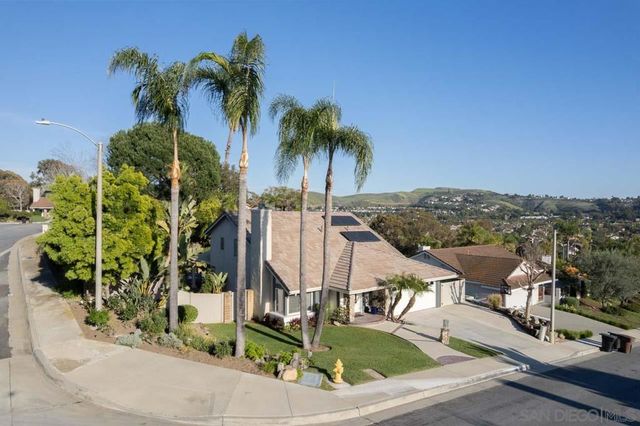 2921 Estancia, San Clemente, CA 92673