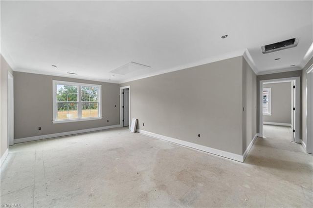 154 Canton Drive, Lexington, NC 27295