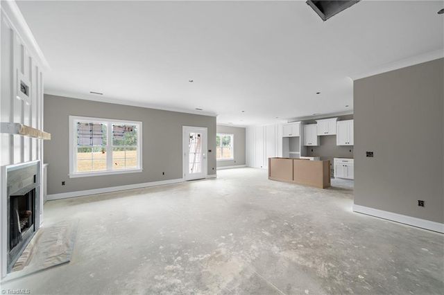 154 Canton Drive, Lexington, NC 27295