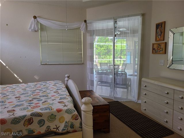 745 Crossfield CIR, Naples, FL 34104