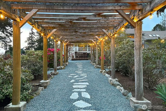 5741 Crow Haven Road, Langley, WA 98260