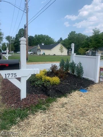 1775 Green Road, Madison, OH 44057