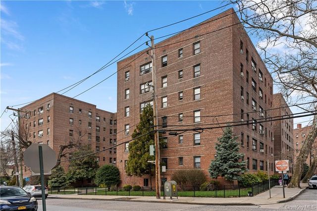 33 William Street 5K, Fleetwood, NY 10552