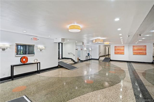 33 William Street 5K, Fleetwood, NY 10552