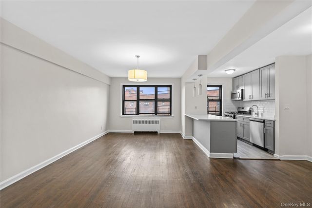 33 William Street 5K, Fleetwood, NY 10552