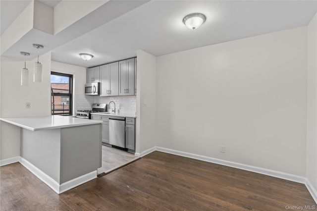 33 William Street 5K, Fleetwood, NY 10552