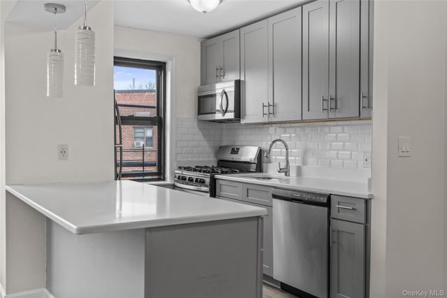 33 William Street 5K, Fleetwood, NY 10552