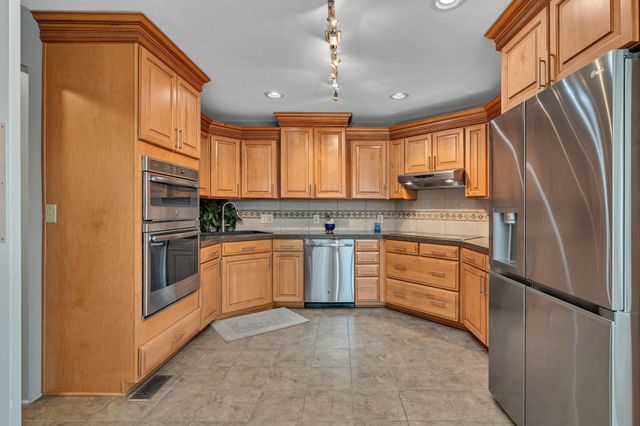 4744 N Portwest Ct, Wichita, KS 67204