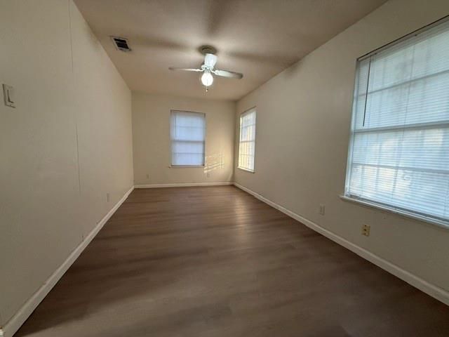 308 E Lola DR, Austin, TX 78753