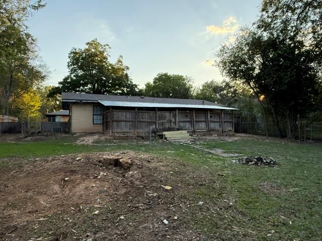 308 E Lola DR, Austin, TX 78753