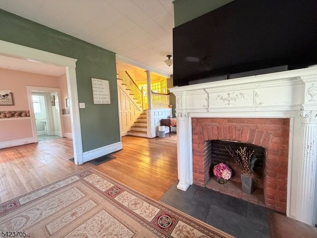 28 W Union Ave, Bound Brook Boro, NJ 08805