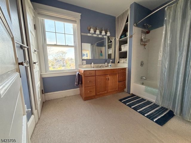 28 W Union Ave, Bound Brook Boro, NJ 08805