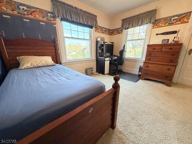 28 W Union Ave, Bound Brook Boro, NJ 08805