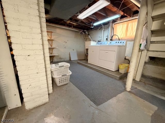 28 W Union Ave, Bound Brook Boro, NJ 08805