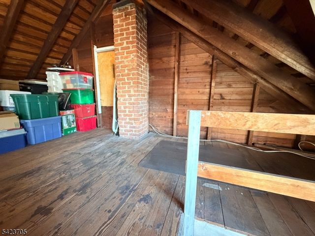 28 W Union Ave, Bound Brook Boro, NJ 08805