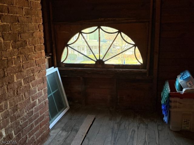 28 W Union Ave, Bound Brook Boro, NJ 08805