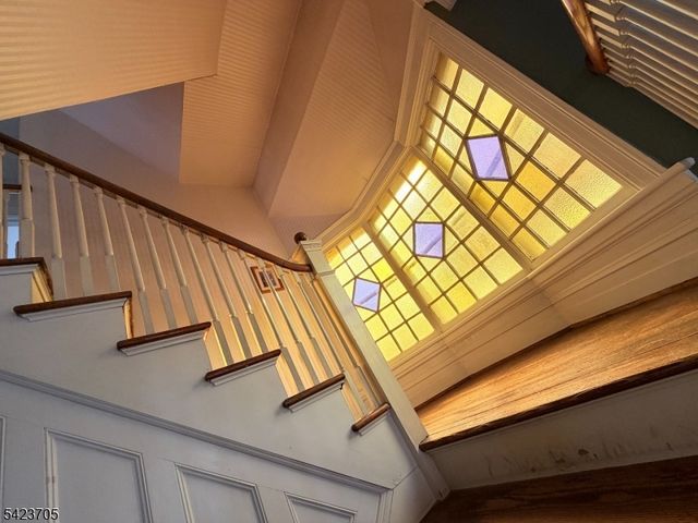 28 W Union Ave, Bound Brook Boro, NJ 08805