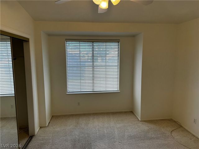 8248 Dolphin Bay Court, Las Vegas, NV 89128