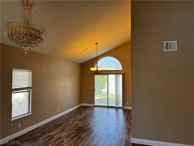 8248 Dolphin Bay Court, Las Vegas, NV 89128