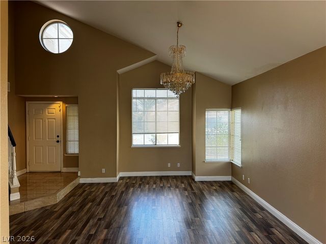 8248 Dolphin Bay Court, Las Vegas, NV 89128