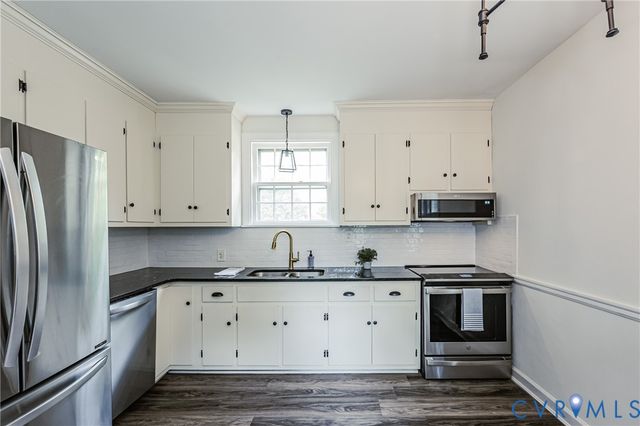 401 Caroline St, Ashland, VA 23005