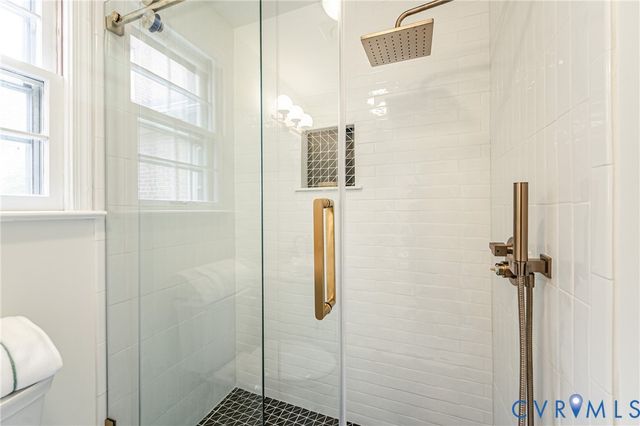 401 Caroline St, Ashland, VA 23005