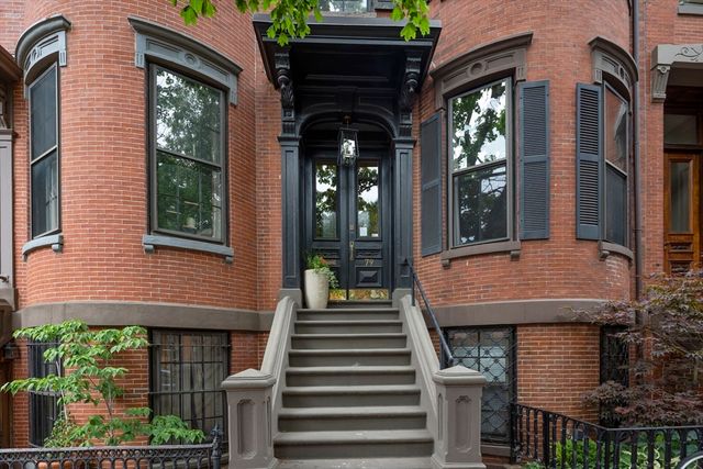 79 Montgomery St. 2, Boston, MA 02116