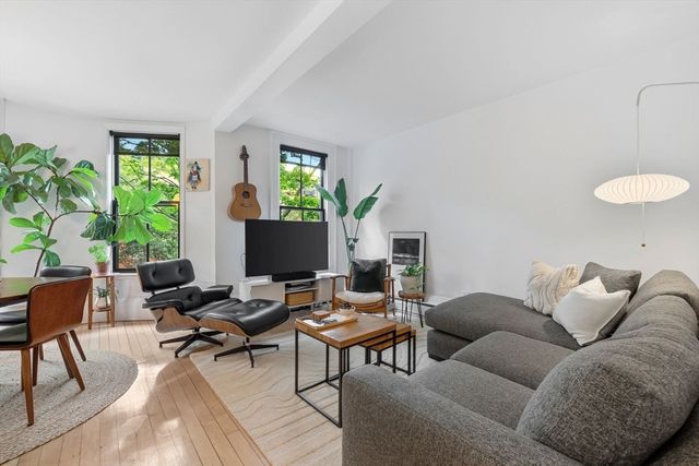 79 Montgomery St. 2, Boston, MA 02116