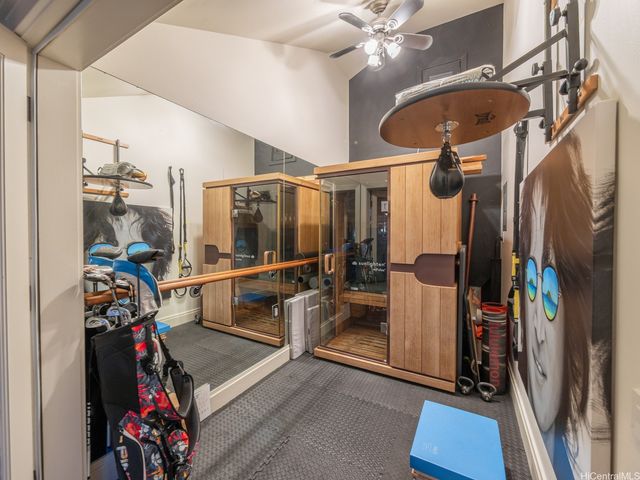 1586 Mokulua Drive, Kailua, HI 96734