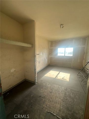 208 W Anaheim, Long Beach, CA 90813