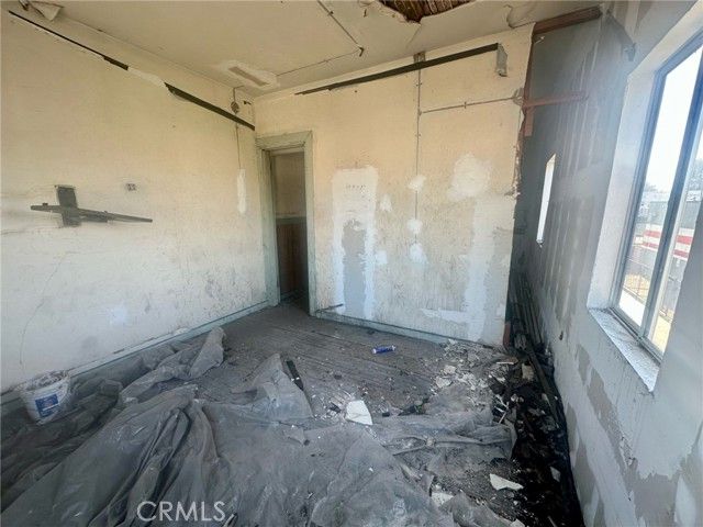 208 W Anaheim, Long Beach, CA 90813