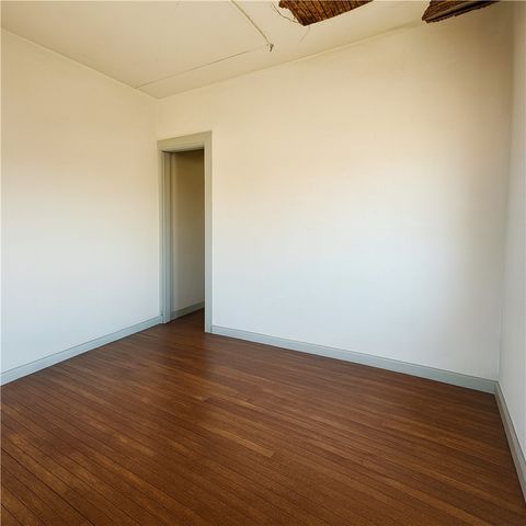 208 W Anaheim, Long Beach, CA 90813