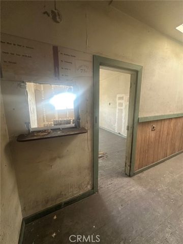 208 W Anaheim, Long Beach, CA 90813