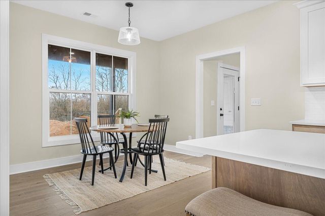 176 Maple Lawn Circle, Nicholasville, KY 40356