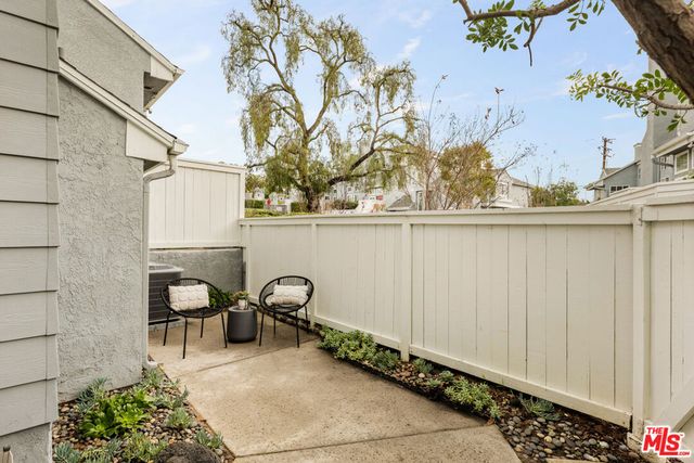 5729 Canterbury Drive, Culver City, CA 90230