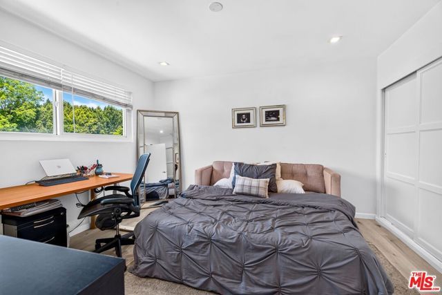 11670 W Sunset Boulevard 217, Los Angeles, CA 90049