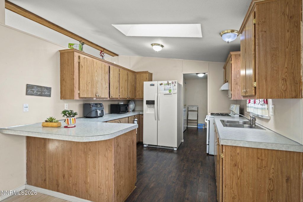 Image 12 of property listing at 2701 Larkspur Street, Reno, NV 89512