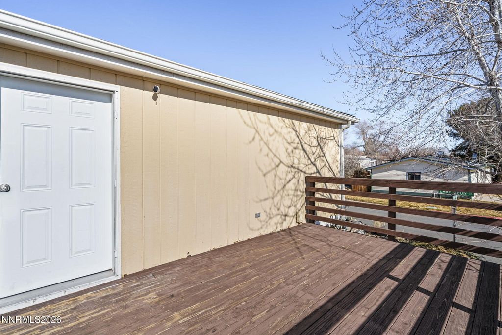 Image 3 of property listing at 2701 Larkspur Street, Reno, NV 89512