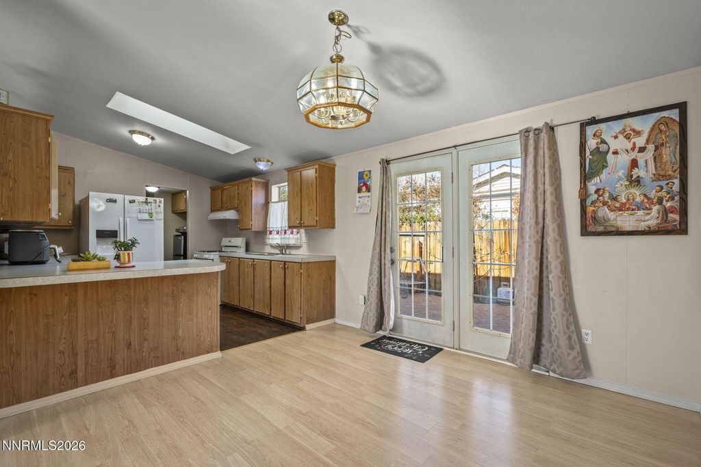 Image 9 of property listing at 2701 Larkspur Street, Reno, NV 89512