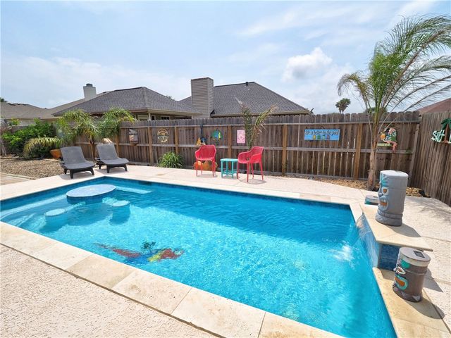 15109 Dasmarinas Dr, Corpus Christi, TX 78418