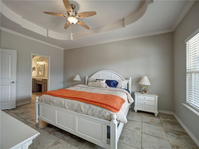 15109 Dasmarinas Dr, Corpus Christi, TX 78418